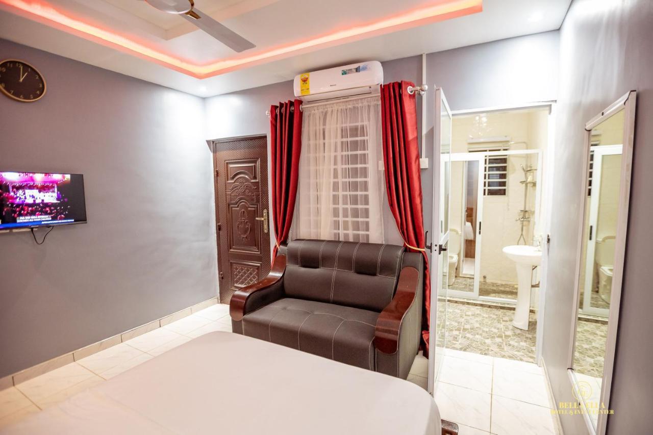 Bella Ella Hotel & Event Center Kasoa Экстерьер фото